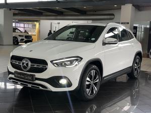 Mercedes-Benz GLA GLA200 - Image 1