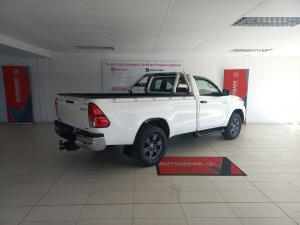 Toyota Hilux 2.4GD-6 single cab 4x4 Raider manual - Image 2
