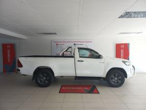 Toyota Hilux 2.4GD-6 single cab 4x4 Raider manual - Image 3