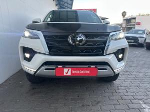 Toyota Fortuner 2.8GD-6 4x4 VX - Image 4