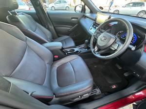 Toyota Corolla Cross 1.8 Hybrid GR-Sport - Image 16