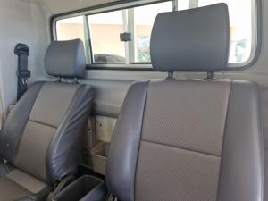 Toyota Land Cruiser 79 4.2D single cab - Image 18
