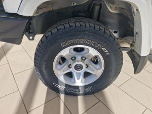 Toyota Land Cruiser 79 4.2D single cab - Image 19