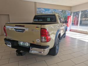 Toyota Hilux 2.4GD-6 double cab 4x4 Raider manual - Image 2
