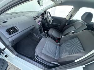 Volkswagen Polo Vivo hatch 1.4 Comfortline - Image 7