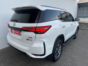 Toyota Fortuner 2.8GD-6 4x4 - Image 2