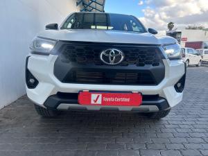 Toyota Hilux 2.8GD-6 48V double cab 4x4 Raider - Image 4