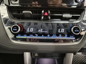 Toyota Corolla Cross 1.8 Hybrid XR - Image 15
