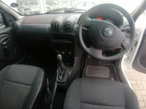 Nissan NP200 1.6i safety pack (aircon) - Image 6