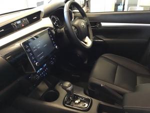Toyota Hilux 2.8GD-6 48V double cab 4x4 Raider - Image 9