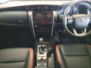 Toyota Fortuner 2.8GD-6 4x4 VX - Image 6