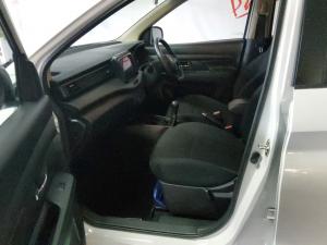 Toyota Rumion 1.5 SX manual - Image 7