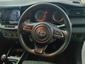 Toyota Rumion 1.5 SX manual - Image 8