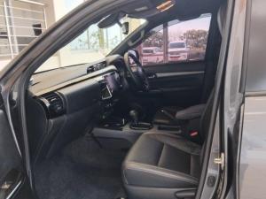 Toyota Hilux 2.8GD-6 double cab 4x4 Legend auto - Image 9