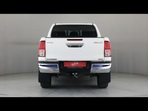 Toyota Hilux 2.4GD-6 double cab 4x4 Raider manual - Image 5
