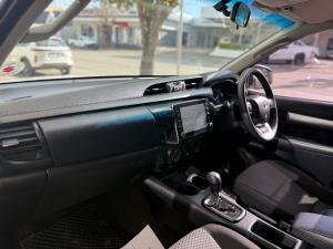Toyota Hilux 2.4GD-6 double cab Raider auto - Image 9