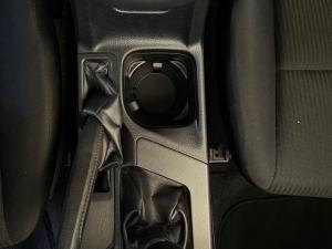 Toyota RAV4 2.2D-4D AWD GX - Image 25