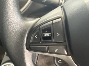 Toyota Vitz 1.0 XR AMT - Image 9