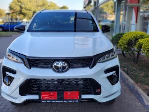 Toyota Fortuner 2.8GD-6 4X4 GR-S automatic - Image 4