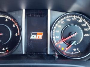 Toyota Fortuner 2.8GD-6 4X4 GR-S automatic - Image 9