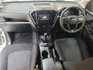 Isuzu D-MAX 1.9 Ddi L 4X4 D/C - Image 6