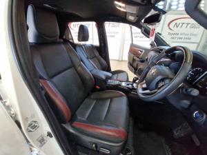 Toyota Fortuner 2.8GD-6 Raised Body automatic - Image 14