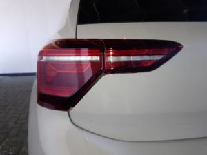 Volkswagen Polo 1.0 TSI Life DSG - Image 12