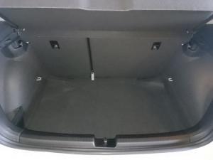 Volkswagen Polo 1.0 TSI Life DSG - Image 13