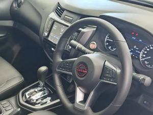 Nissan Navara 2.5DDTI PRO-2X automatic D/C - Image 6