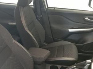 Nissan Magnite 1.0T Acenta Plus CVT - Image 8