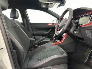 Volkswagen Polo 2.0 GTI DSG - Image 17