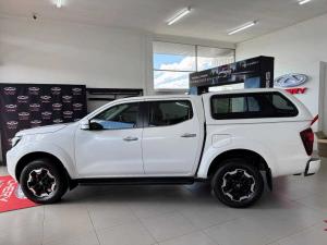 Nissan Navara 2.5DDTI LE/LE Plus 4X4 automatic D/C - Image 3