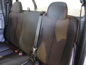Isuzu D-Max 250 double cab Hi-Ride auto - Image 6