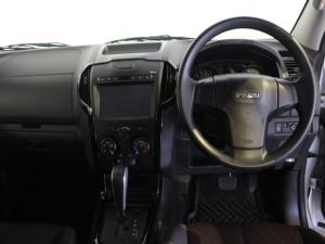 Isuzu D-Max 250 double cab Hi-Ride auto - Image 7
