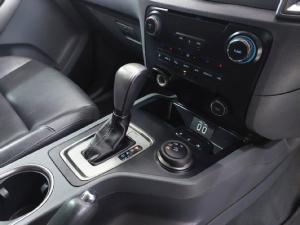 Ford Everest 3.2TDCi 4WD XLT - Image 13