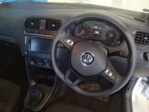Volkswagen Polo Vivo hatch 1.4 Comfortline - Image 10