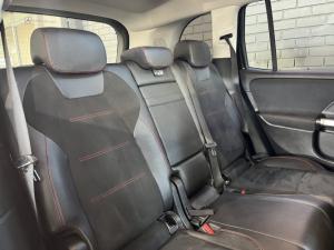 Mercedes-Benz GLB GLB250 AMG Line - Image 10