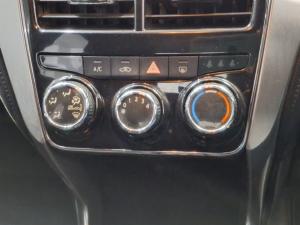 Toyota Yaris 1.5 Xs auto - Image 8