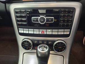 Mercedes-Benz SLK SLK350 Sports - Image 14