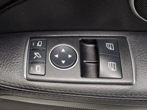 Mercedes-Benz SLK SLK350 Sports - Image 23