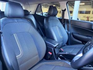 Hyundai Venue 1.0T Fluid - Image 8