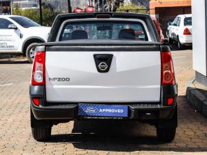 Nissan NP200 1.6i safety pack (aircon) - Image 5