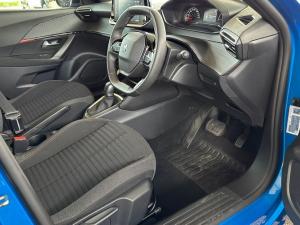 Peugeot 2008 1.2T Active auto - Image 17