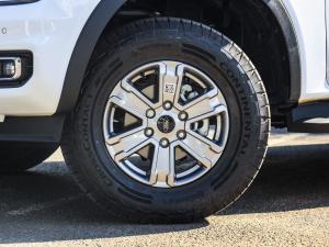 Ford Ranger 2.0 SiT SuperCab XLT - Image 11