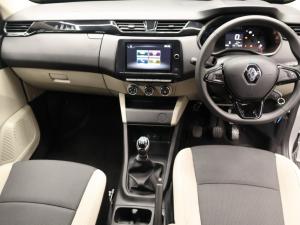 Renault Triber 1.0 Zen manual - Image 7