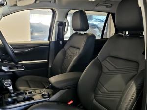 Ford Everest 2.0 BiTurbo 4x4 XLT - Image 6