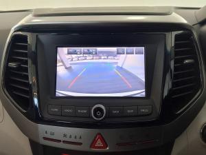 Mahindra XUV300 1.5TD W8 - Image 14
