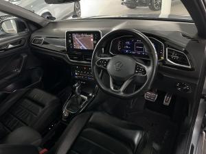 Volkswagen T-Roc 2.0TSI 140kW 4Motion R-Line - Image 4