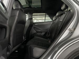 Volkswagen T-Roc 2.0TSI 140kW 4Motion R-Line - Image 6