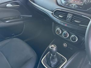 Fiat Tipo hatch 1.4 City Life - Image 15